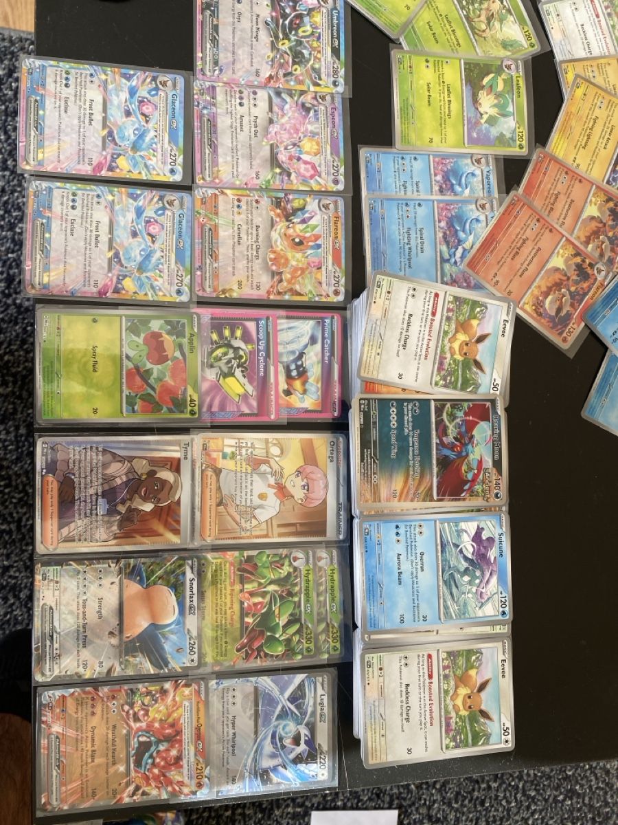 Pokémon Carte collezionabili: Mega Pokemon Sammlung Prismatic Evolutions ENGLISH – Nuovo (secondo la descrizione) da Ettingen venduto da RobiMM 1