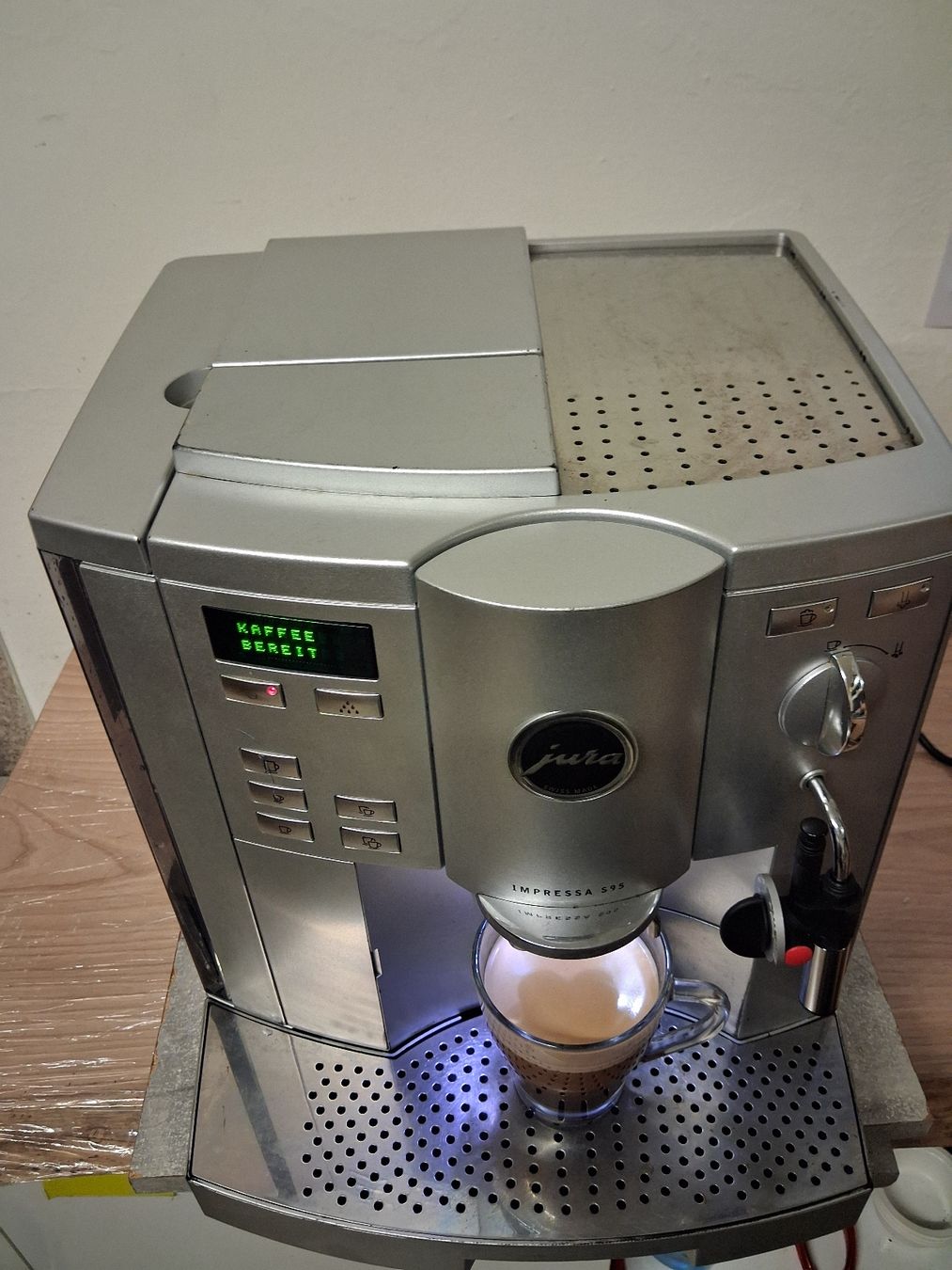 Jura Machines à café & Machines à expresso: Jura S95 – D'occasion à Lyss par Elmot 1