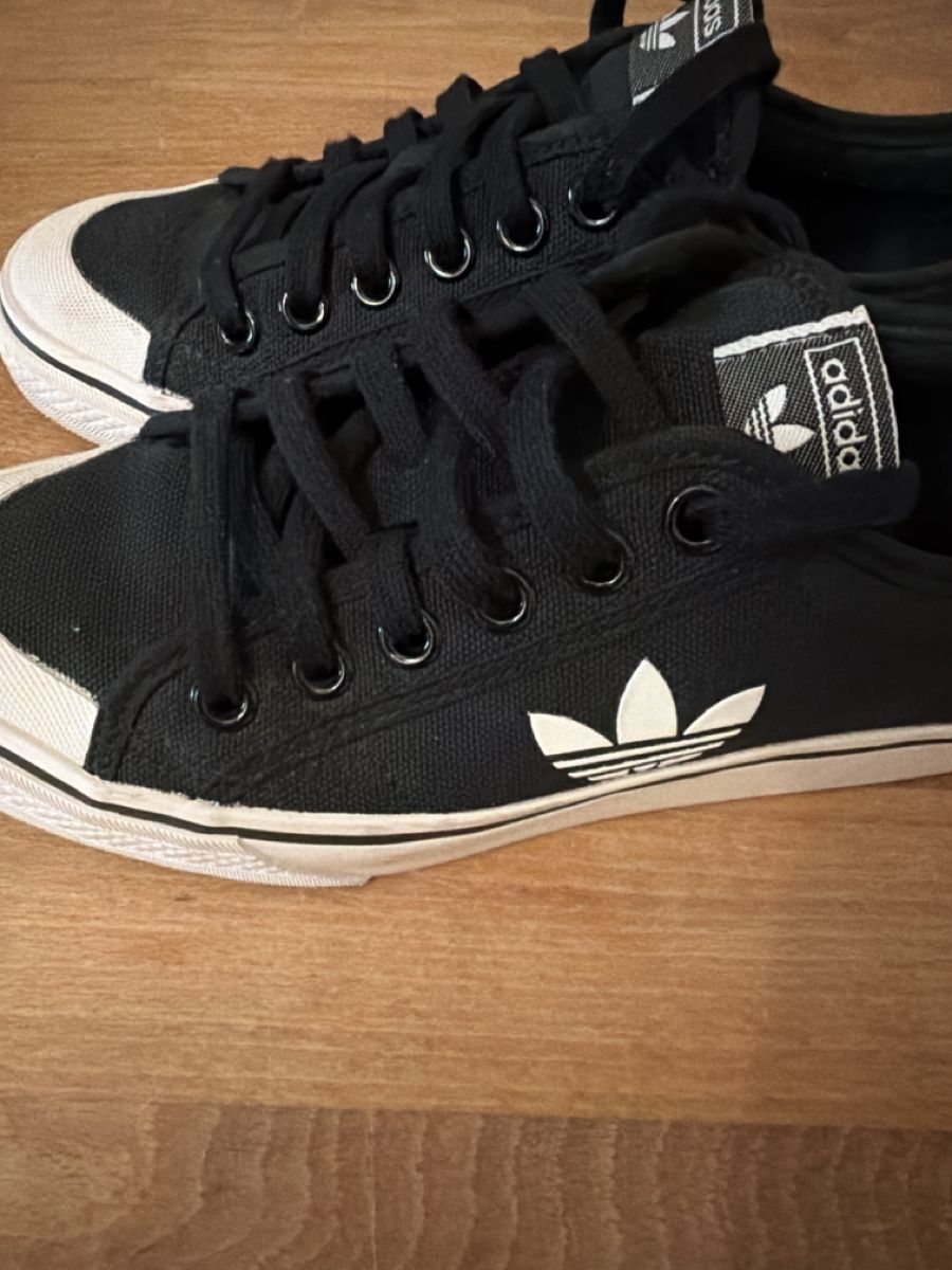 Adidas Scarpe da donna: Adidas Nizza Turnschuhe  – Nuovo (secondo la descrizione) da Birsfelden venduto da Haex 1