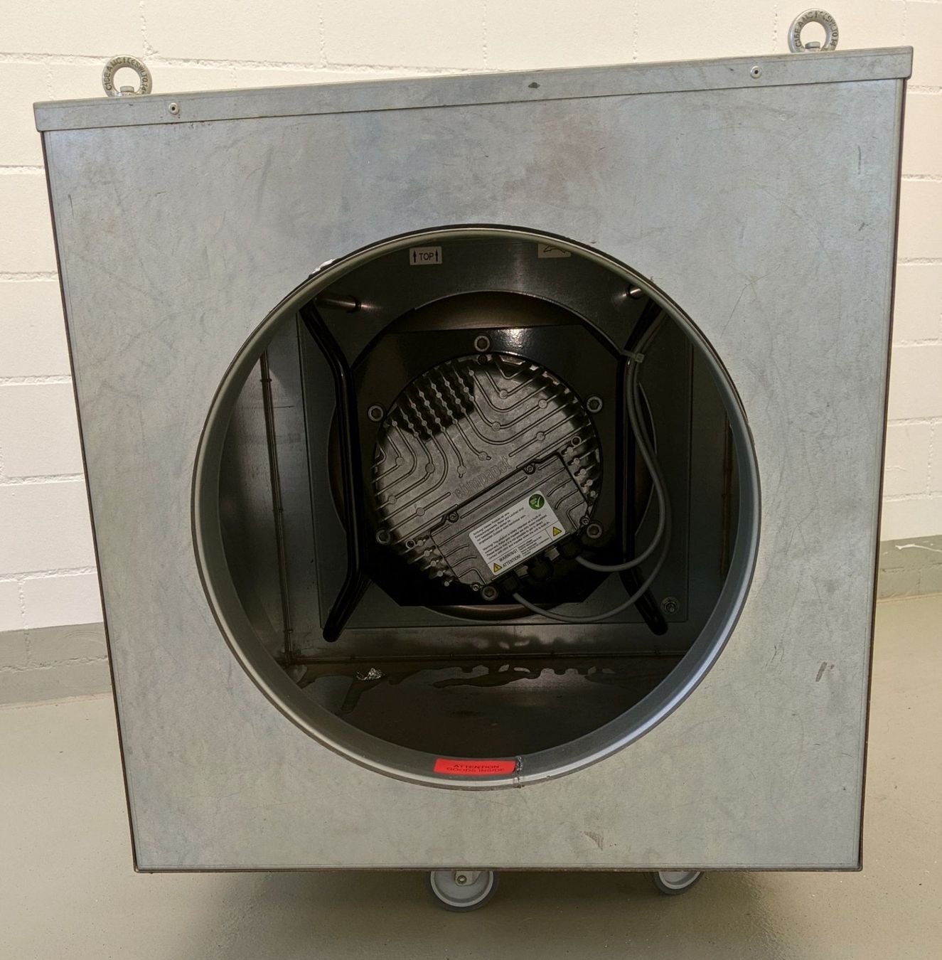 Ventilatori: CarbonActive EC Power Box 7000 Lüfter/Ventilator – Usato da Dürnten venduto da Nixer 1