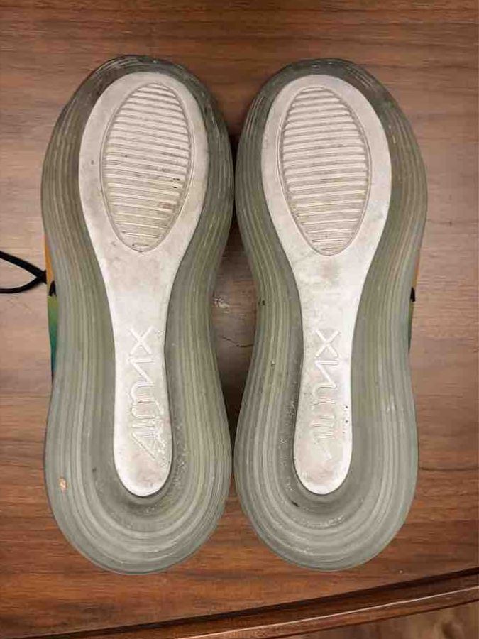 Nike Scarpe da uomo: Nike Sneaker Air Max 720 Be True 2019 – Usato da Olten venduto da MrSimpson 2