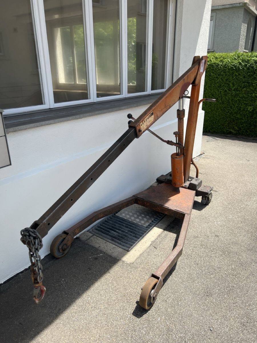 Kräne: Werkstattkran – Defekt aus Hundwil von panzermech 2