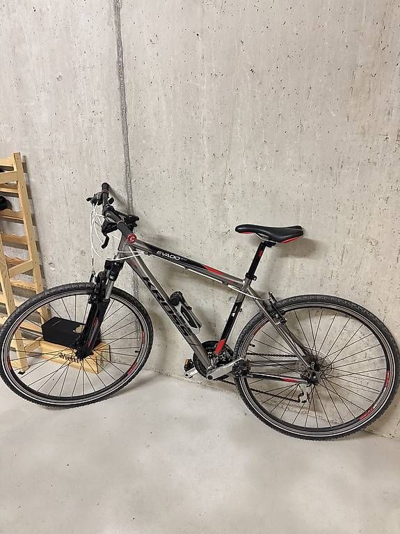 Biciclette: KROSS Evado 2.0 Crossbike - Frame M – Usato da Zürich venduto da StereoMinus