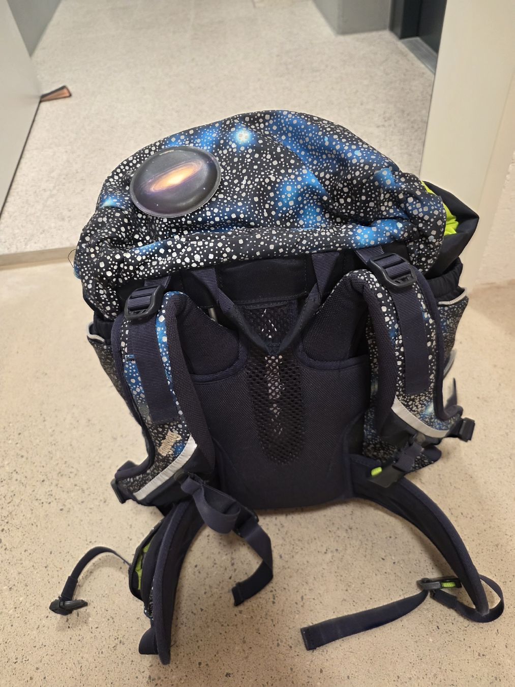 Ergobag Sacs & sacs à dos: Schulranzen Ergobag Weltall Motiv / gebraucht – D'occasion à Hirzel par buy1988 3