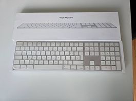 Apple Magic Keyboard MQ052SM/A Swiss mit Zahlenblock