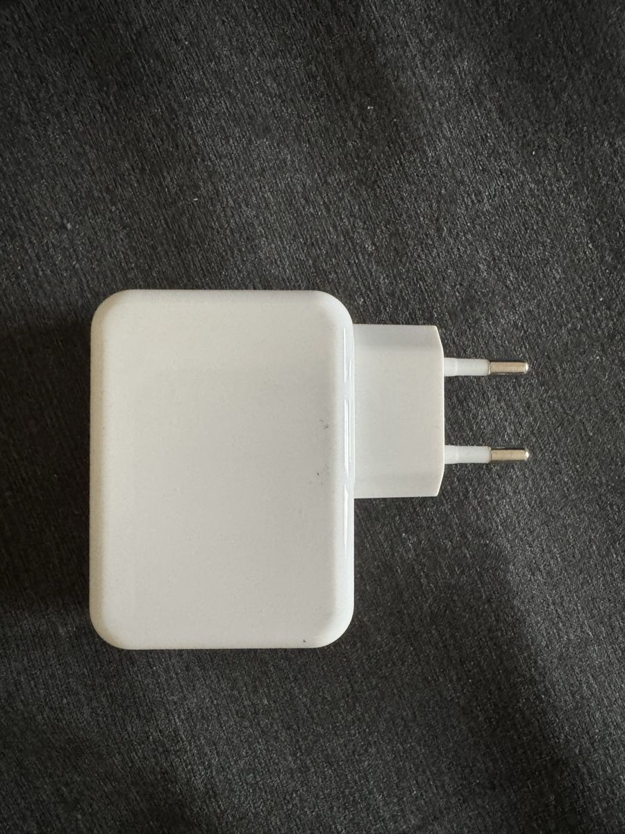 Caricabatterie: Chargeur USB multiple, idéal voyage - Rapide & Pratique! – Usato da PRILLY venduto da hurricane2000