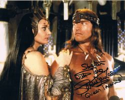 Sarah Douglas 1952- Conan Autogramm signiert Foto 20x25cm