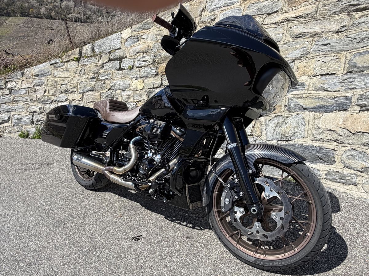 Harley-Davidson Touring: Harley-Davidson Road Glide ST 117 Performance Bagger – Usato da Produit (Leytron) venduto da chr_kf8l 3