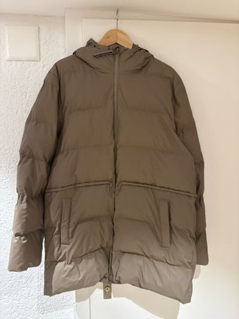 Puffer Jacket Rains beige size L good condition