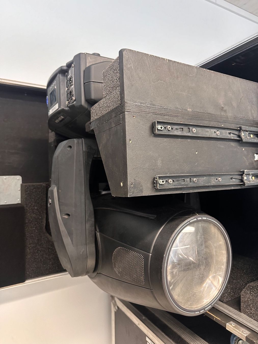 Lampade: DTS XR 2000 Beam – Usato da Gerlafingen venduto da PowerhouseAG 1