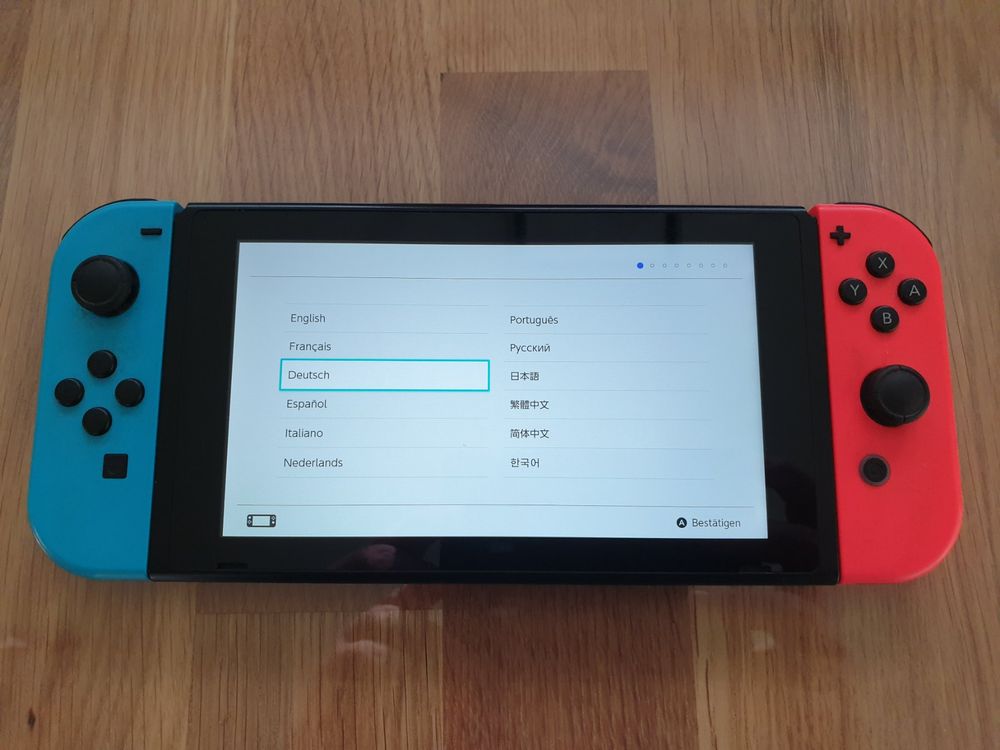 Nintendo Switch V2 Verbesserter Akku Neon Rot und Neon Blau Kaufen