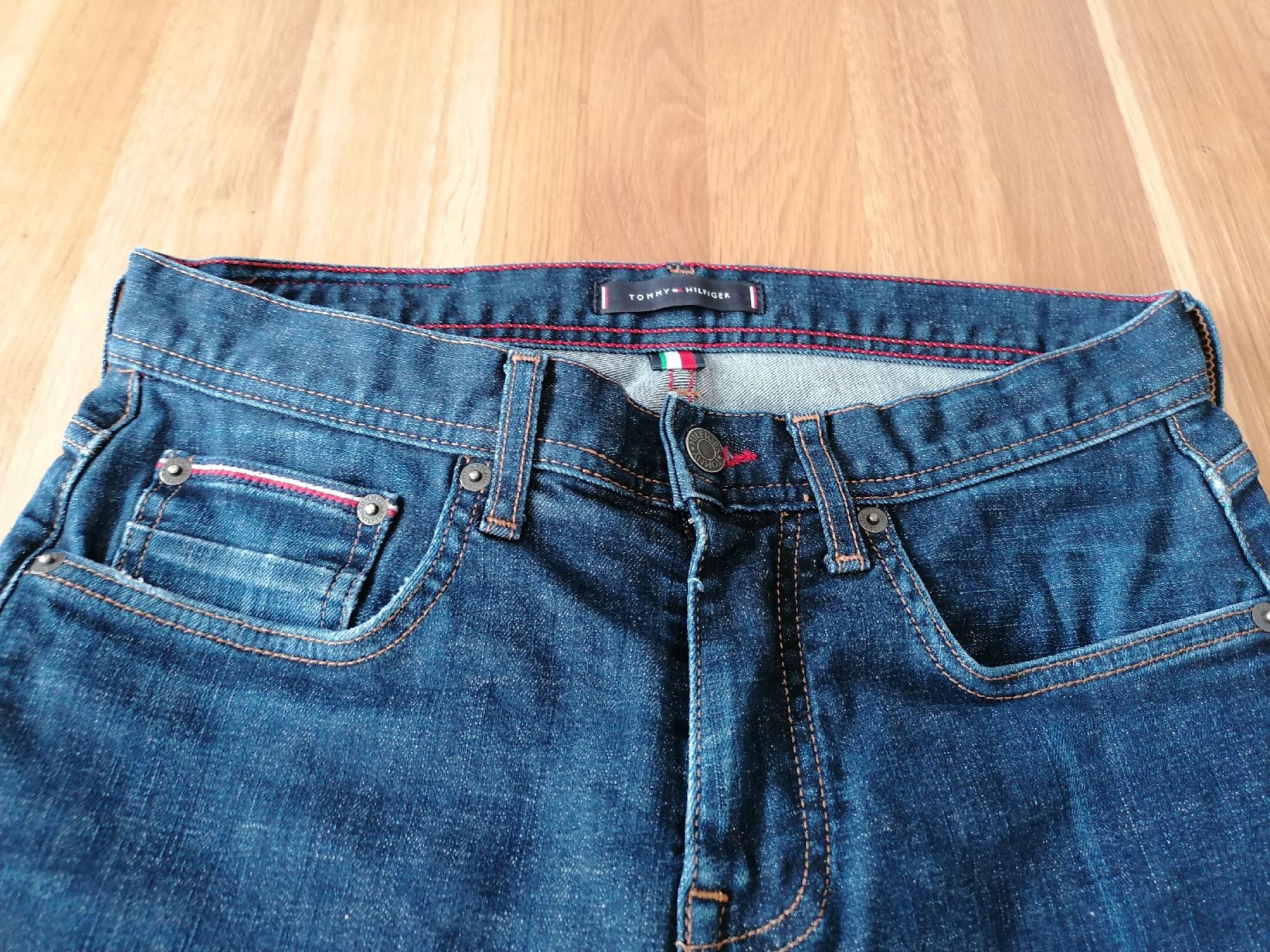 Tommy Hilfiger Jeans: Jeans Tomy Hilfiger  – D'occasion à Adliswil par Romanista1927 1