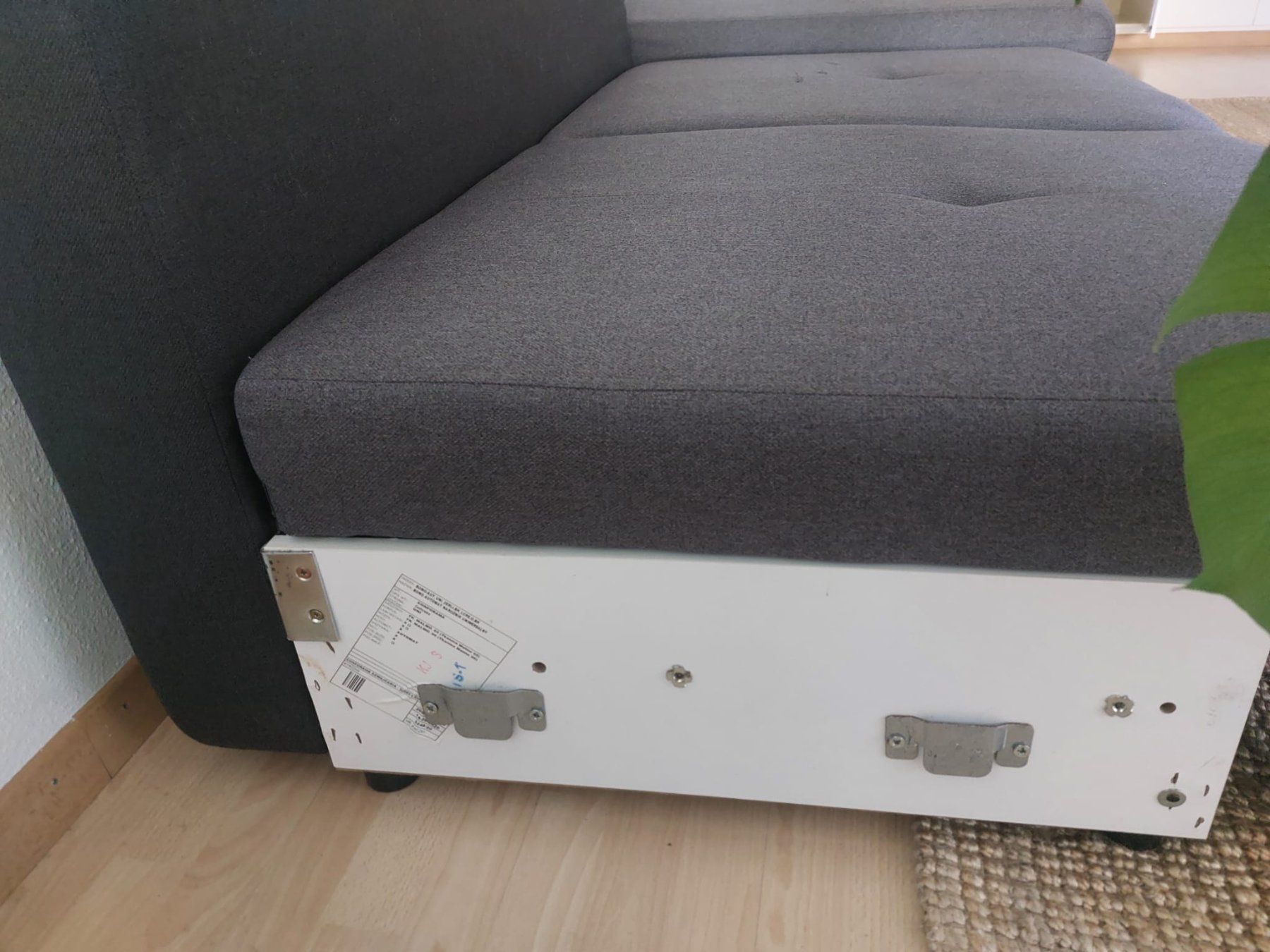 Sofas: Ecksofa (oder zwei Einzelsofas) – Gebraucht aus Sursee von mar_6cvv 3