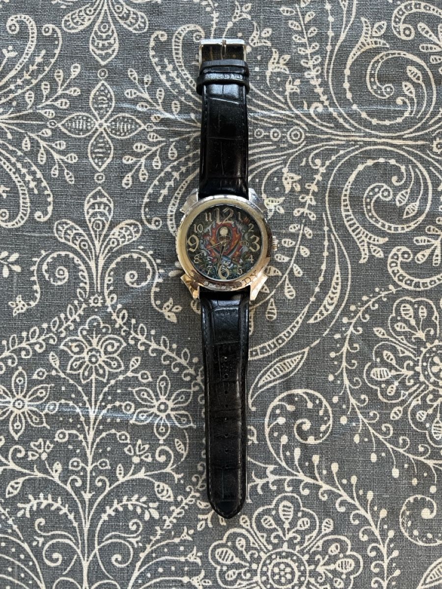 Ed Hardy Orologi: ED HARDY Wristwatch with Leather Strap – Difettoso da Bertschikon Gossau venduto da Weezysarchive