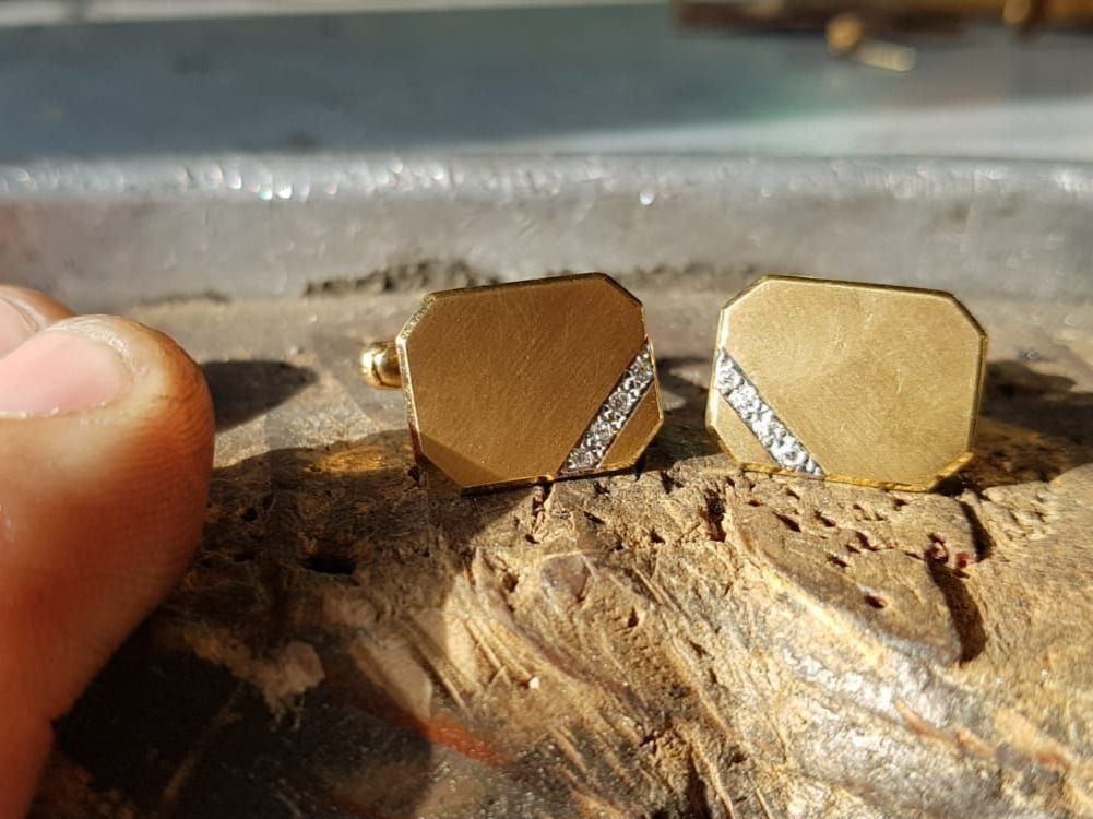 Manschettenknöpfe: Wunderschöne Manschettenknöpfe aus 18kt. – Neu (gemäss Beschreibung) aus Unterägeri von Altgoldschmuck 4