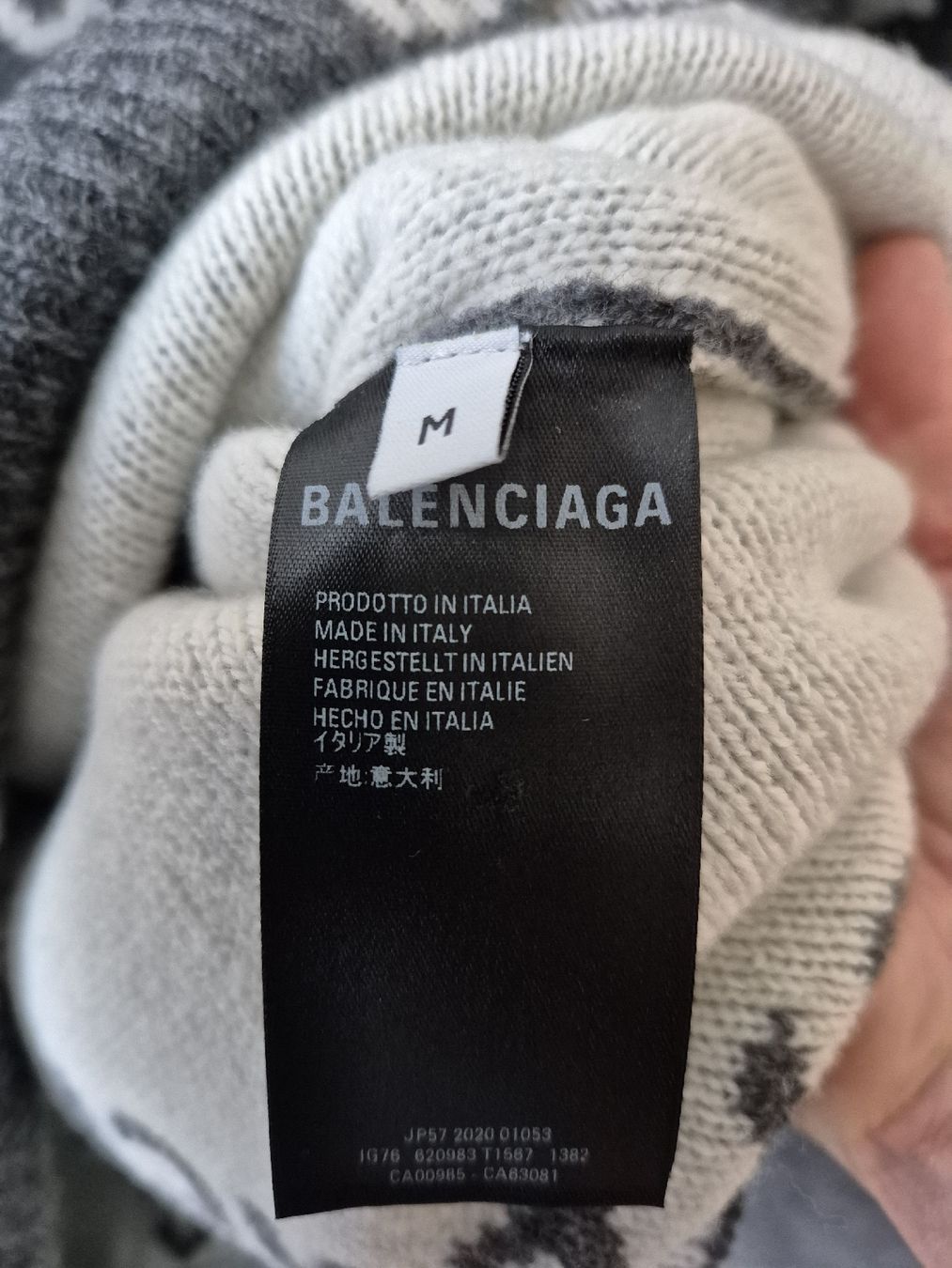 Balenciaga Maglioni & Felpe: Pullover von Balenciaga, NEU. Gr M – Nuovo (secondo la descrizione) da Wädenswil venduto da Orso31 3