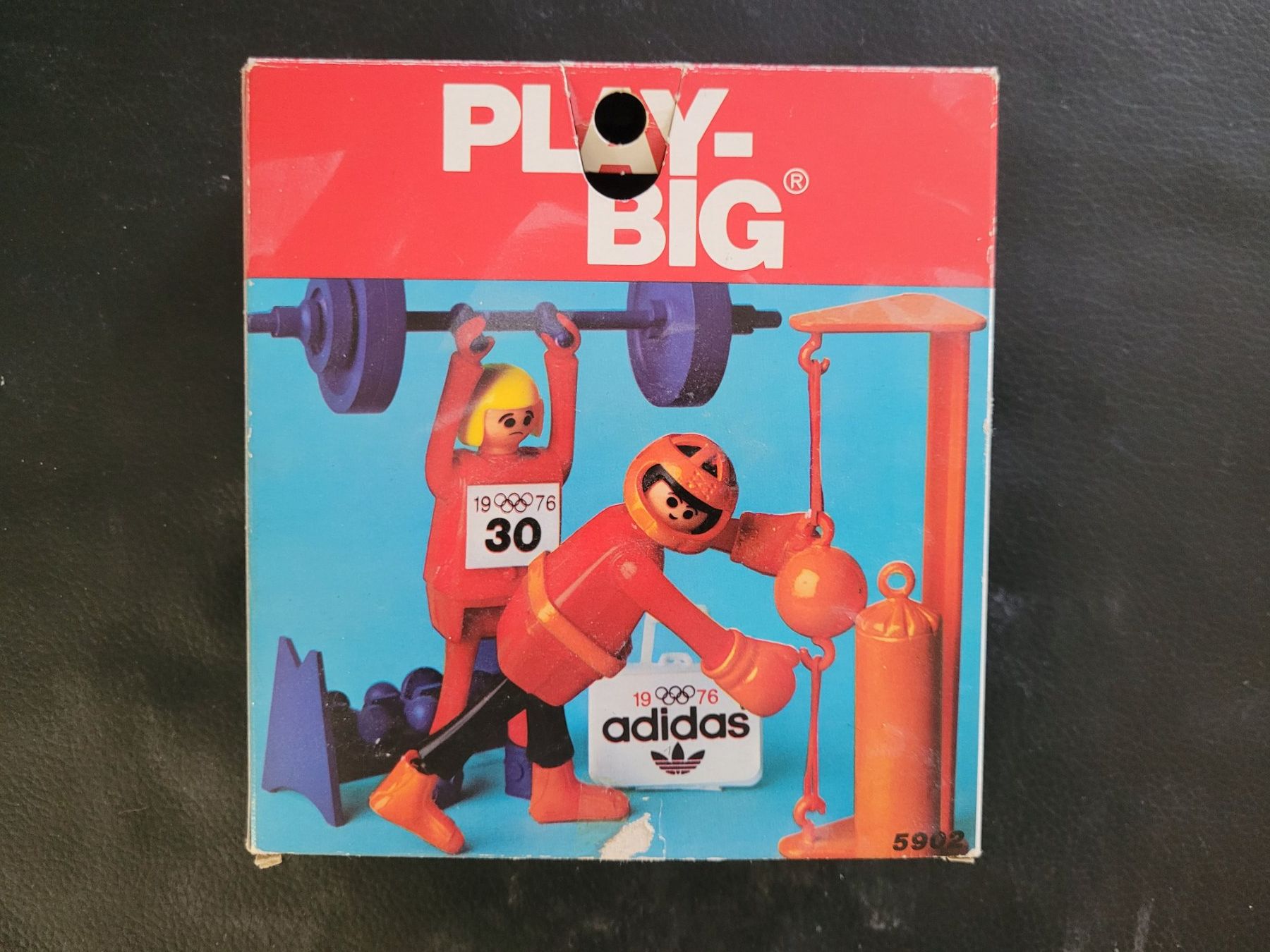 Spielzeuge: Play Big 5902 Rarität! Adidas Olympia 1976 Vintage Spielzeug – Gebraucht aus Nürensdorf von spartacus64