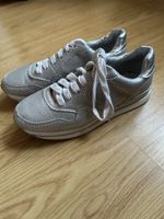 Schuh Sneaker Silber Gr. 39, Marke Skooz