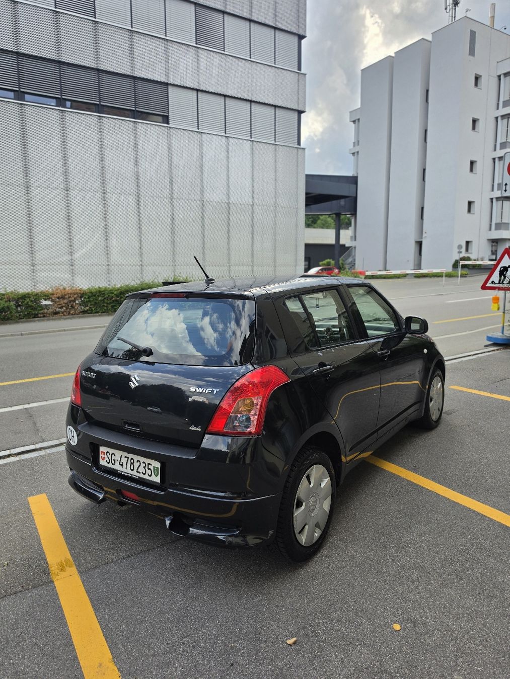 Suzuki Automobili: Suzuki Swift 1.3 4x4 ab Mfk 03.2025 – Usato da St. Gallen venduto da Luis_w98 3