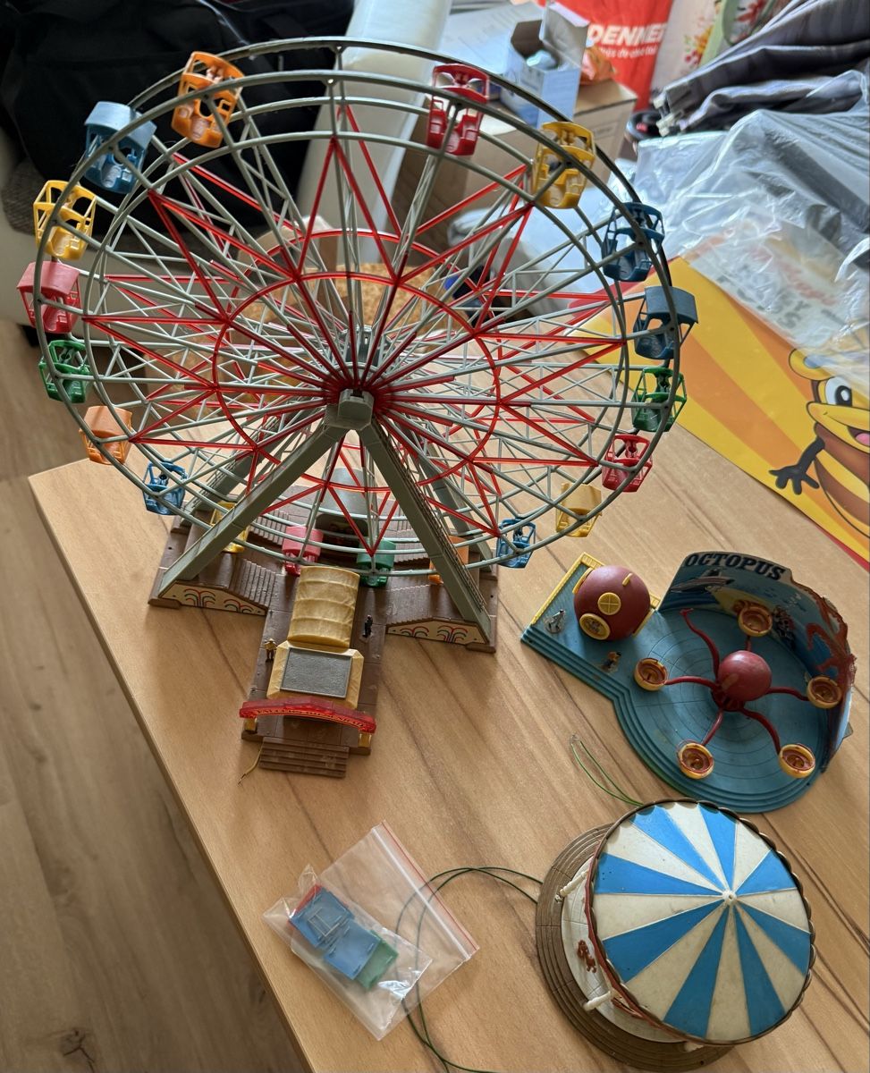 Kirmes Modellini di ferrovie: Kirmes h0 1:87 – Usato da Winikon venduto da cabriofan01