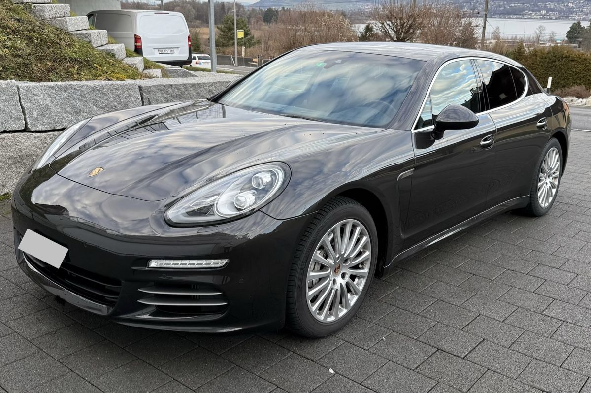 Porsche Automobili: Porsche Panamera 4s | Preis VB / Leasing möglich – Usato da Gwatt (Thun) venduto da al95 1