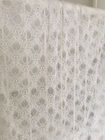1 Tagesvorhang weiss gemustert mit Blumen - 260 x 155 (W5)