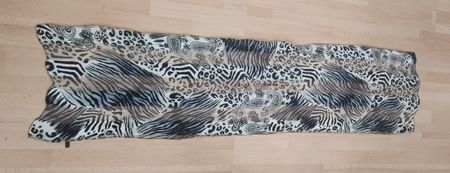 Écharpe en soie à motif animalier, bon état, multicolore
