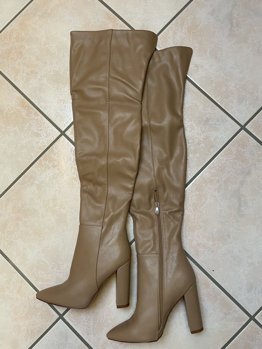 Scarpe da donna: NA-KD Overknee-Stiefel beige – Nuovo (secondo la descrizione) da Zug venduto da Fashionaddicted.-