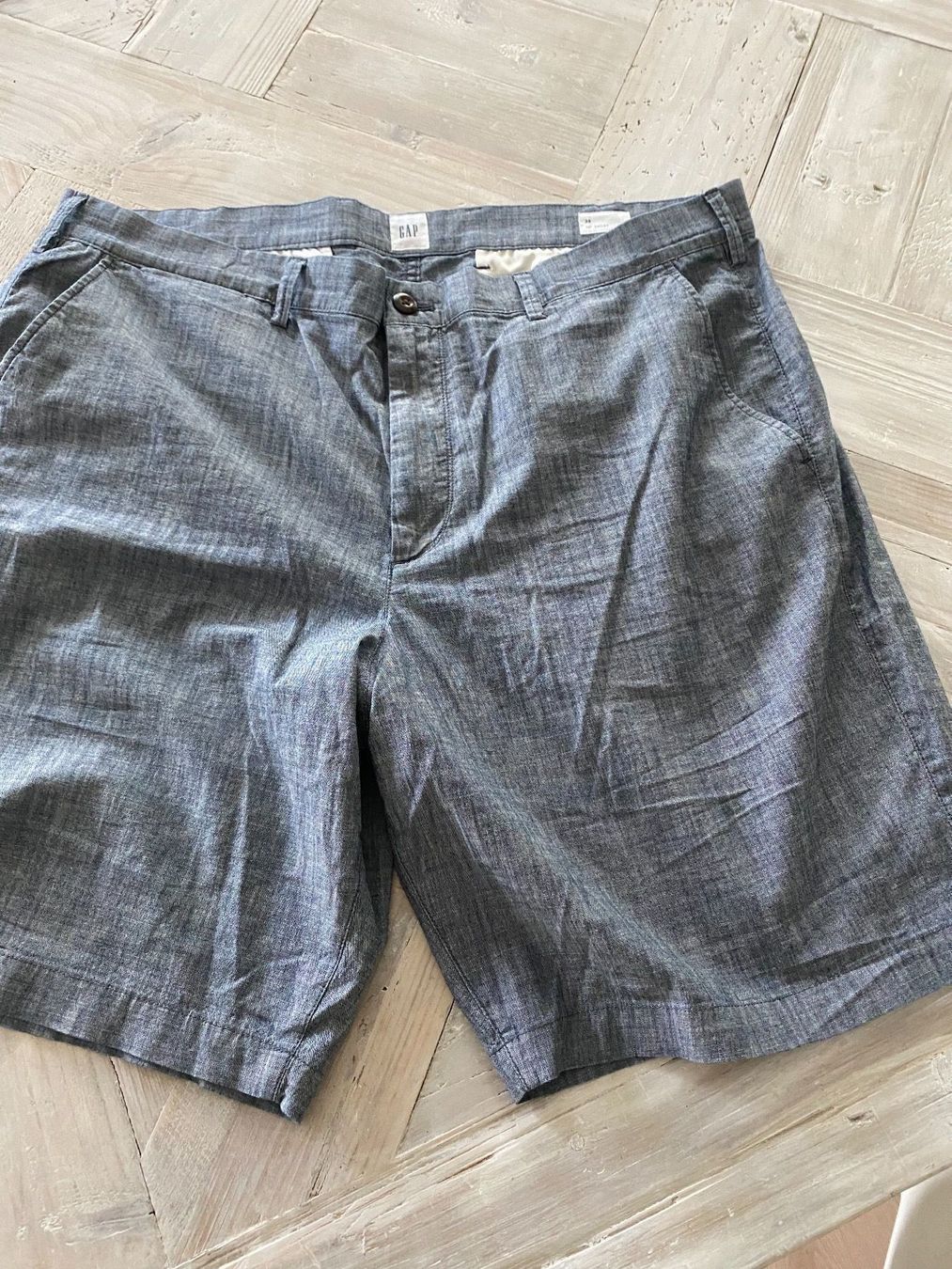 Gap Pantaloni: Herren Shorts Gap – Usato da Wermatswil venduto da -secondchance-