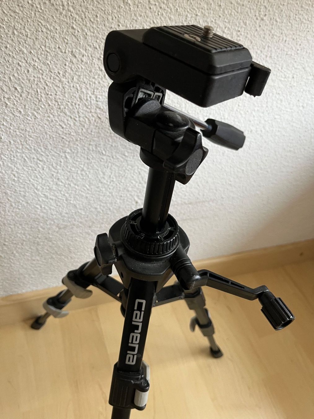 Treppiedi & Teste: Carena Kamera Stativ TT-602 – Usato da Zürich venduto da Gurkis 4