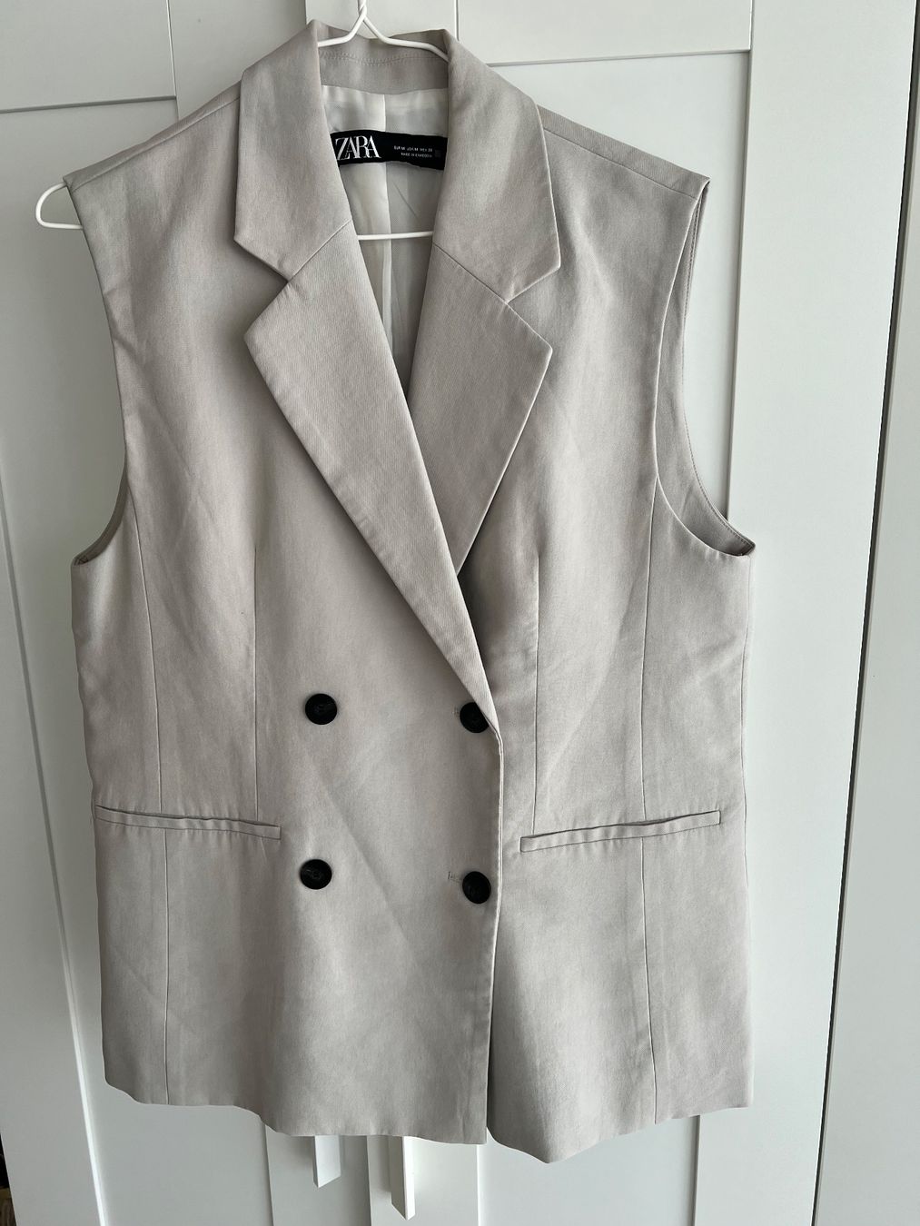 Zara Completi & Tailleur: Zara grey two piece set – Usato da Zollikerberg venduto da Mei1844