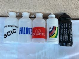 Verschiedene Bidons