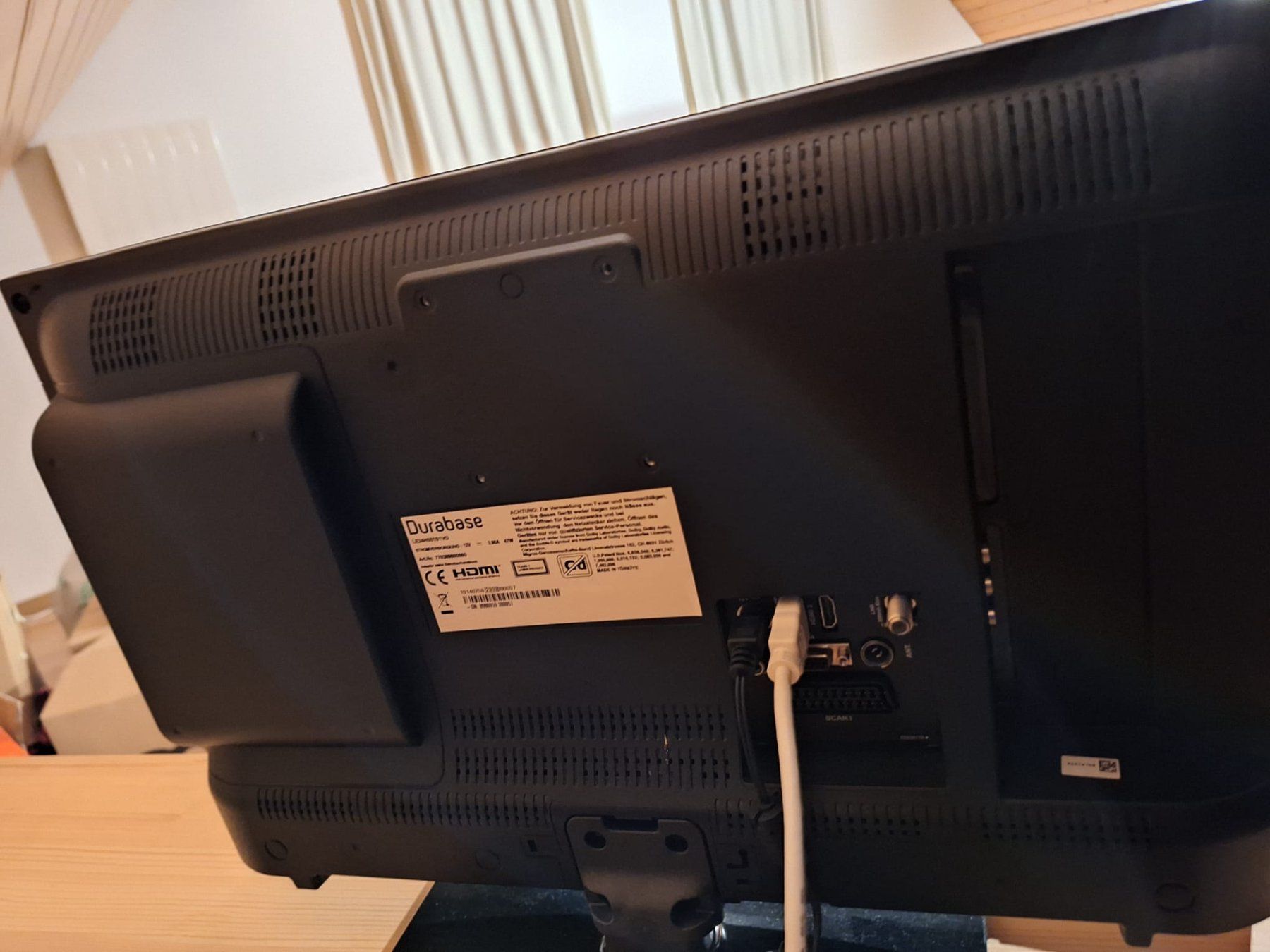 Durabase Fernseher: Durabase Fernseher – Gebraucht aus Heimenschwand von dorado87 1