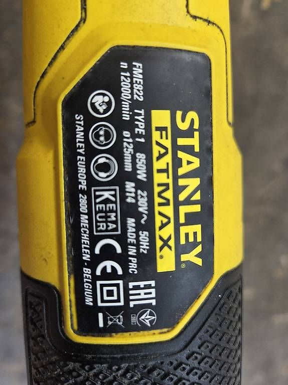 Tous les outils: Winkelschleifer STANLEY Fatmax – D'occasion à Küblis par thomi.kobler 1