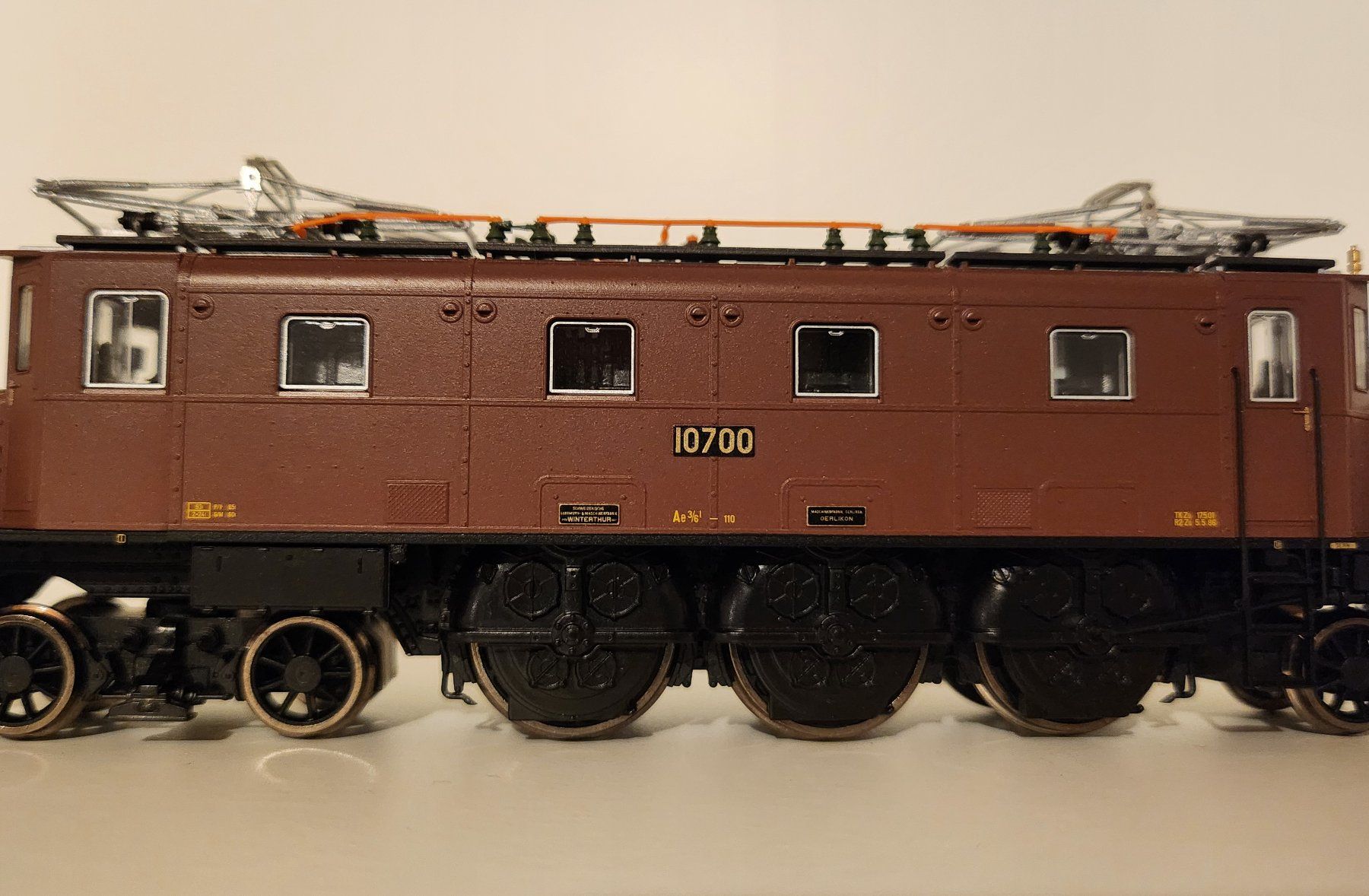 Roco Modellini di ferrovie: Roco Ae 3/6 10700 DCC Sound – Usato da Wittenwil venduto da ced_q8j7 5