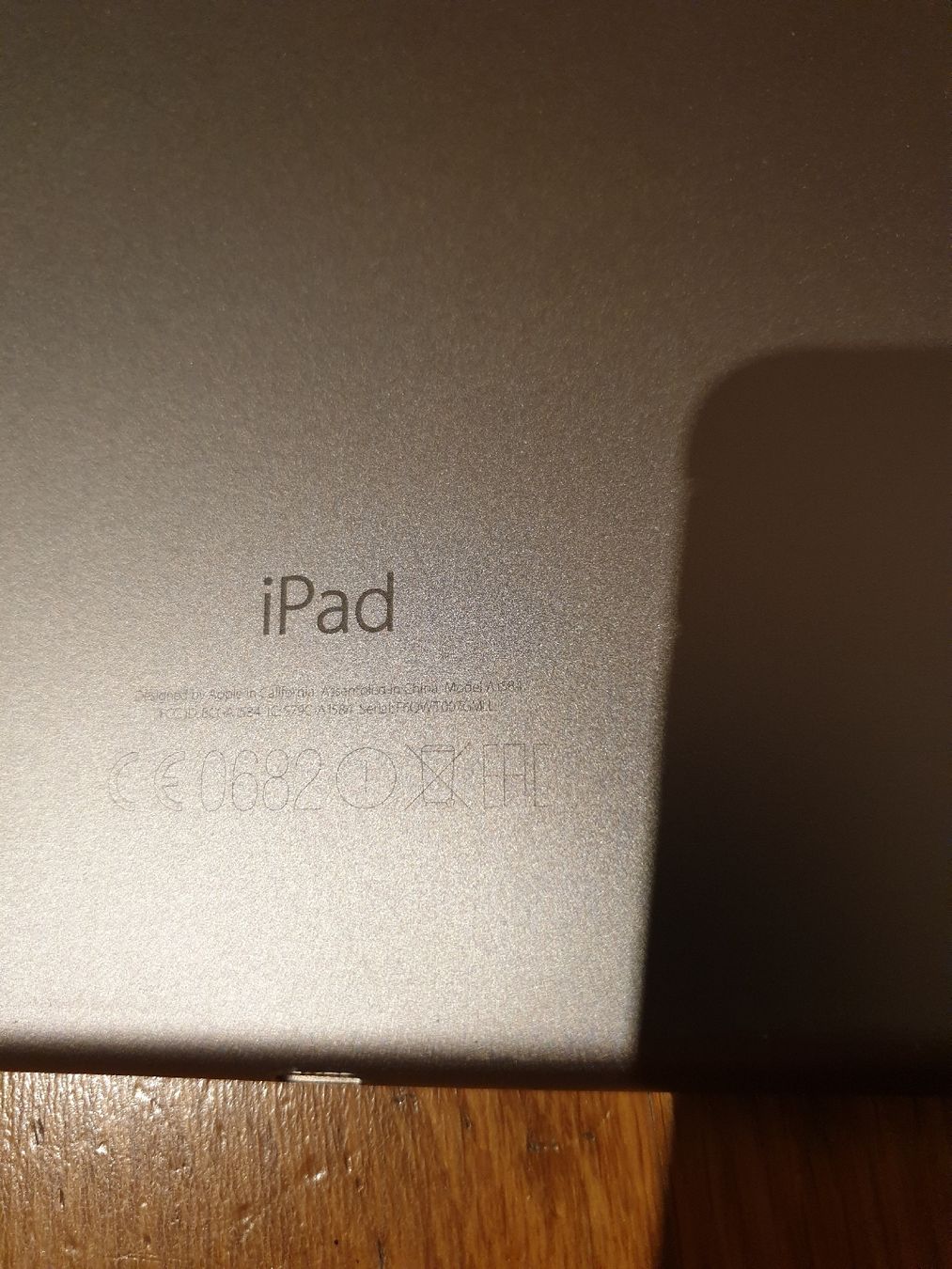 Apple Tablet PC: iPad pro 12.9 zoll 1. Generation A1584 gesperrt – Defekt aus Ittigen von Ziok187 9