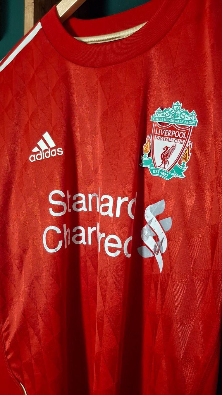 Liverpool Fc Leibchen & Hosen: Liverpool player issue techfit 2010 2011 adidas – Gebraucht aus Yverdon-les-Bains von flo_8fgr 1