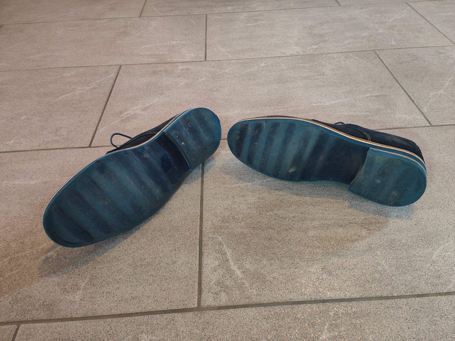 Scarpe da uomo: Herrenschuh Wildleder Uomo Gr. 39 – Usato da Mels venduto da velo-city 2