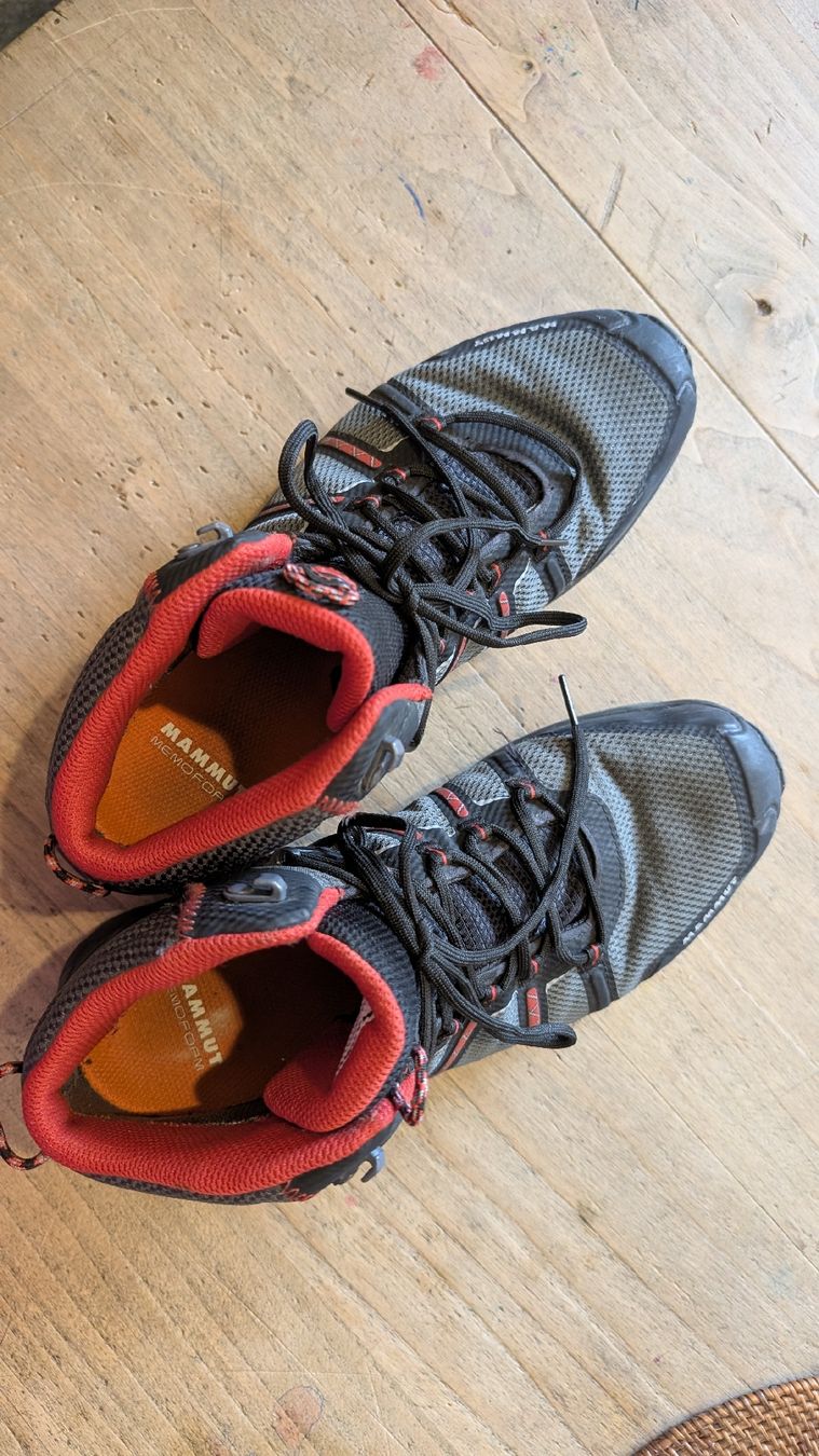Herrenschuhe: wanderschuhe – Gebraucht aus lotzwil von pulfer21 4