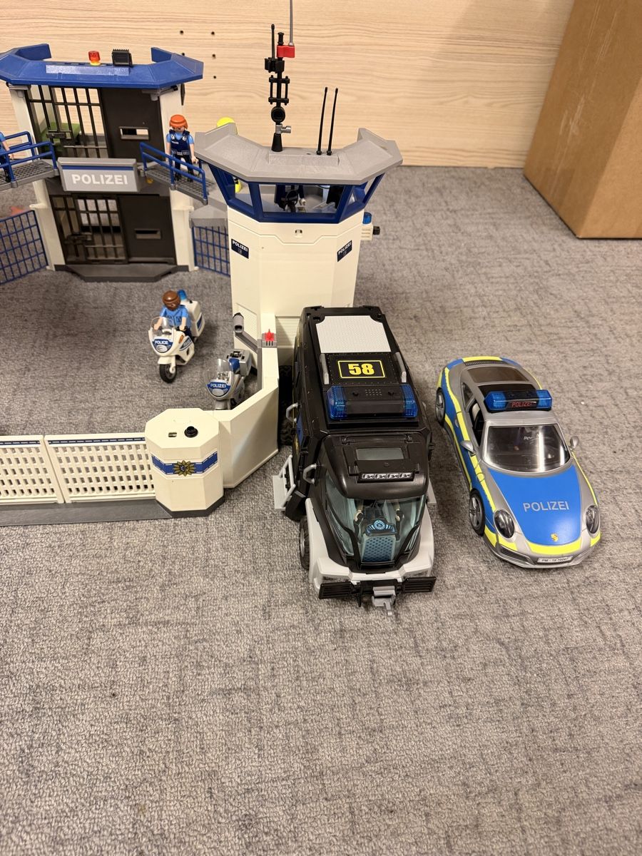 Playmobil Spielzeuge: Playmobil Polizeiset – Gebraucht aus Zollbrück von Kabir84 2