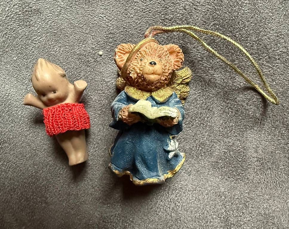 Bambole: kleine Bäbeli und Bären, Stückpreis Fr. 2.- – Usato da Zürich venduto da minipila 2