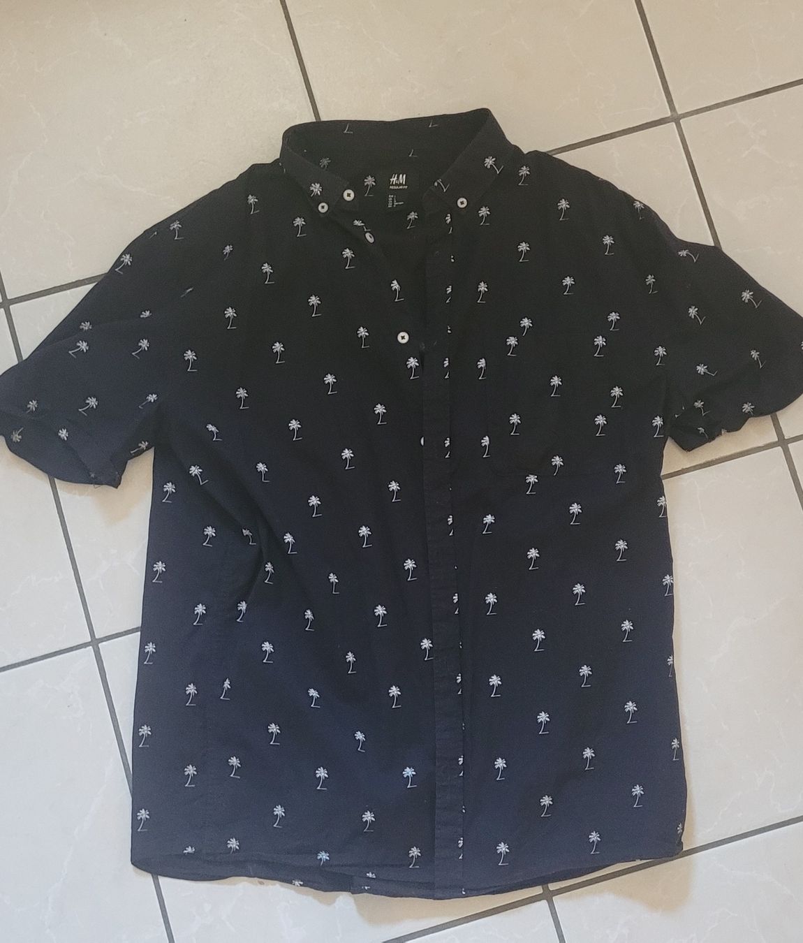 H&M Hemden: chemise à manches courtes  – Gebraucht aus Vevey von dar_jk9w
