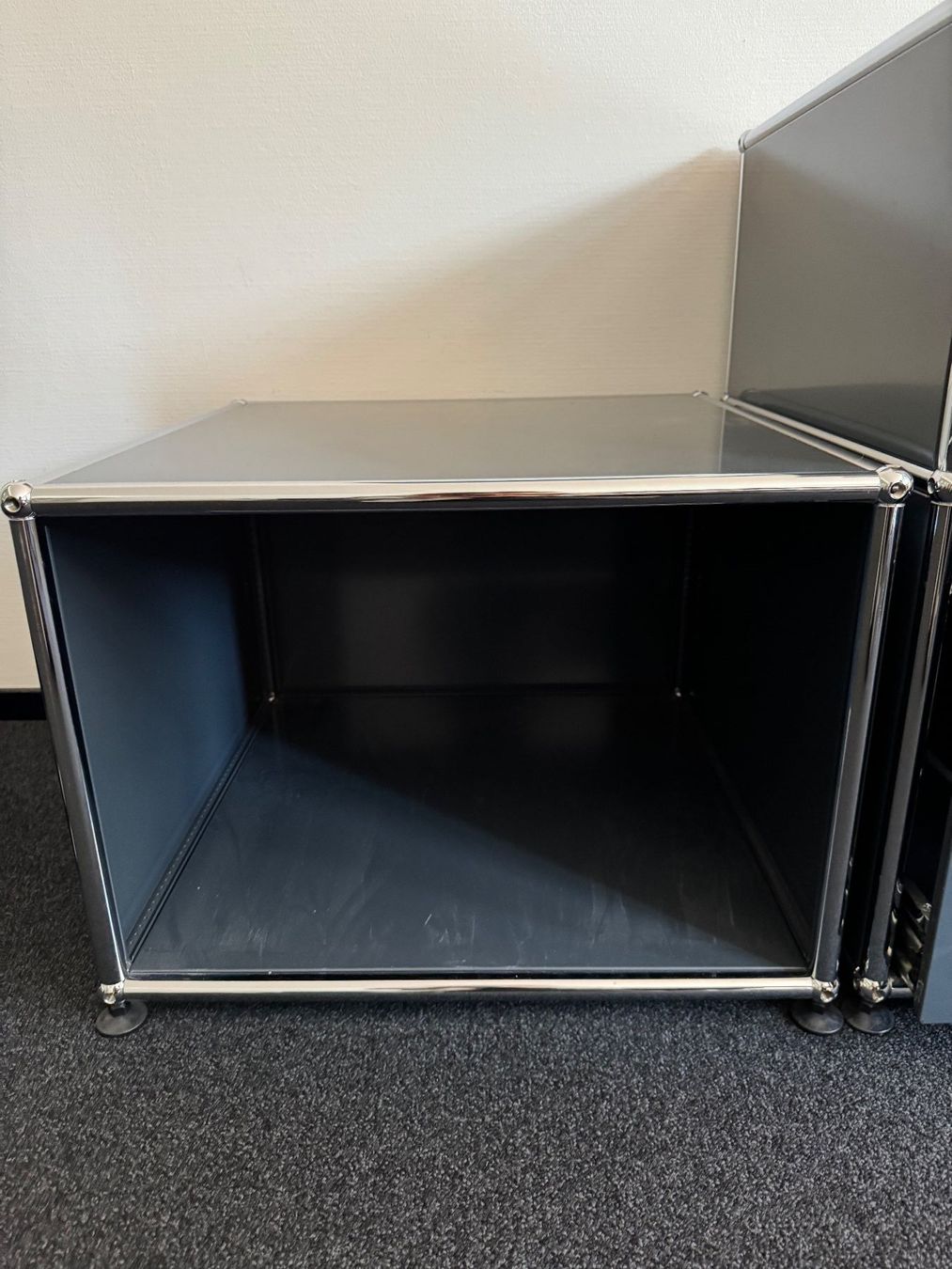 USM Regale: USM Haller Sideboard zwei Teilig Anthrazit – Gebraucht aus Diessenhofen von Osio 1