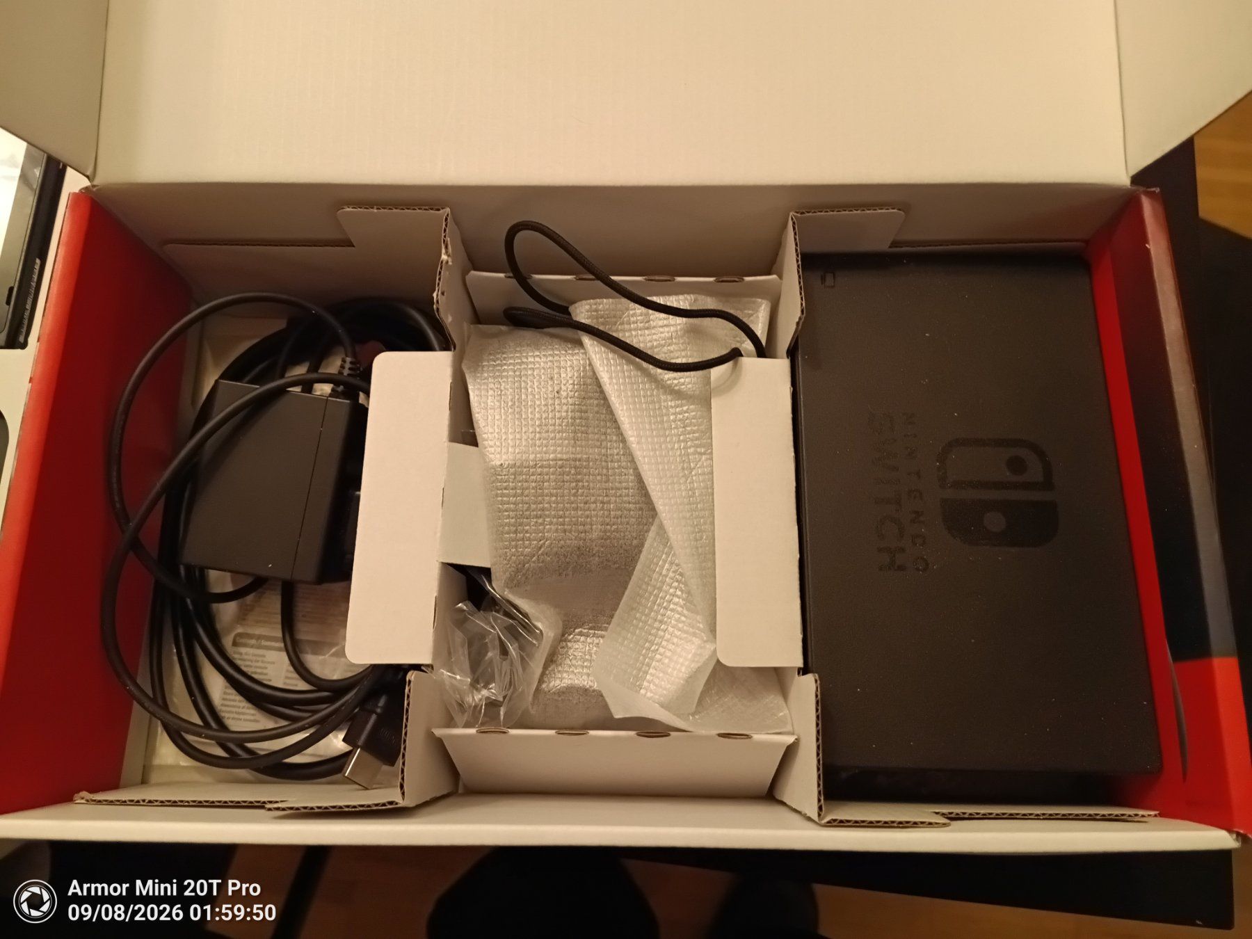 Nintendo Console: Nintendo Switch – Usato da Herzogenbuchsee venduto da Zukyama 2