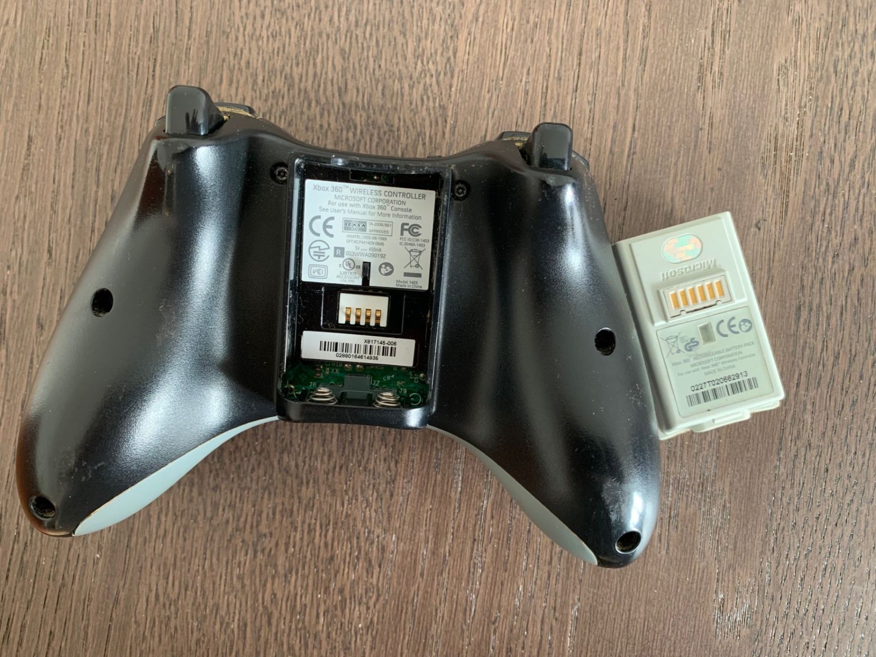 Manettes: Xbox 360 Wireless Controller Microsoft Schwarz Gebraucht – D'occasion à Emmen par newdeal1970 1