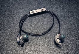 Sony WI-SP600N Bluetooth Sport-Kopfhörer mit Noise Cancel
