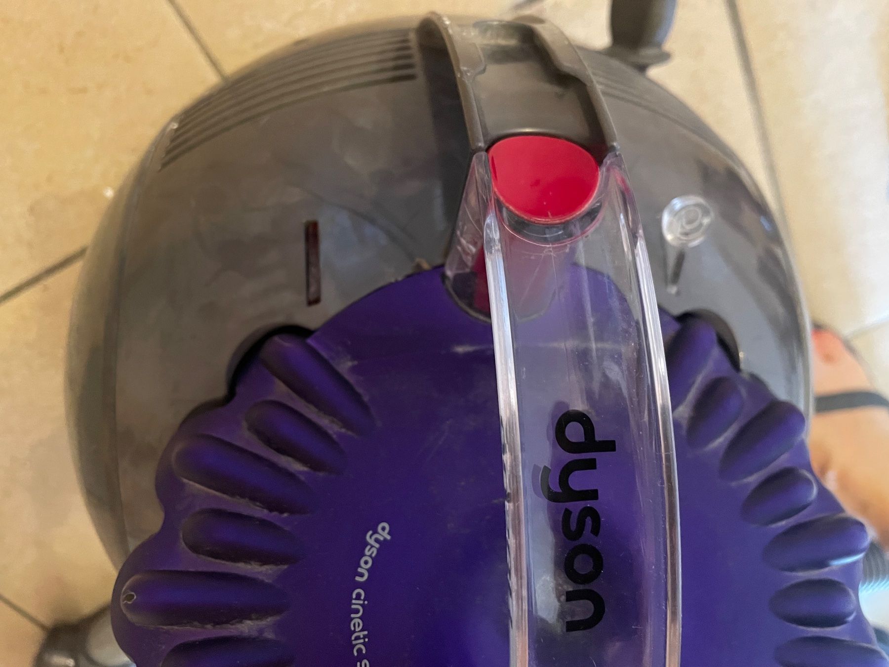 Dyson Aspirateurs & Accessoires: Dyson Staubsauger – Défectueux à Gebenstorf par mo06 3