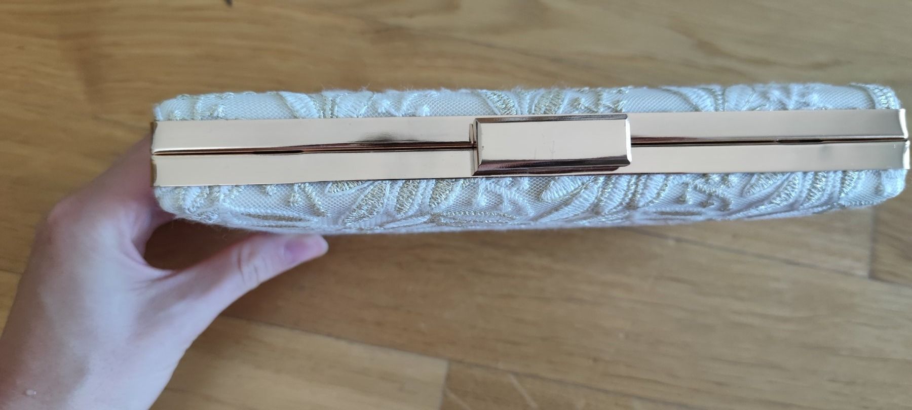 Borse da donna: Schicke Handtasche NEU – Nuovo e nell'imballaggio originale da Zug venduto da vik_8fdf 1