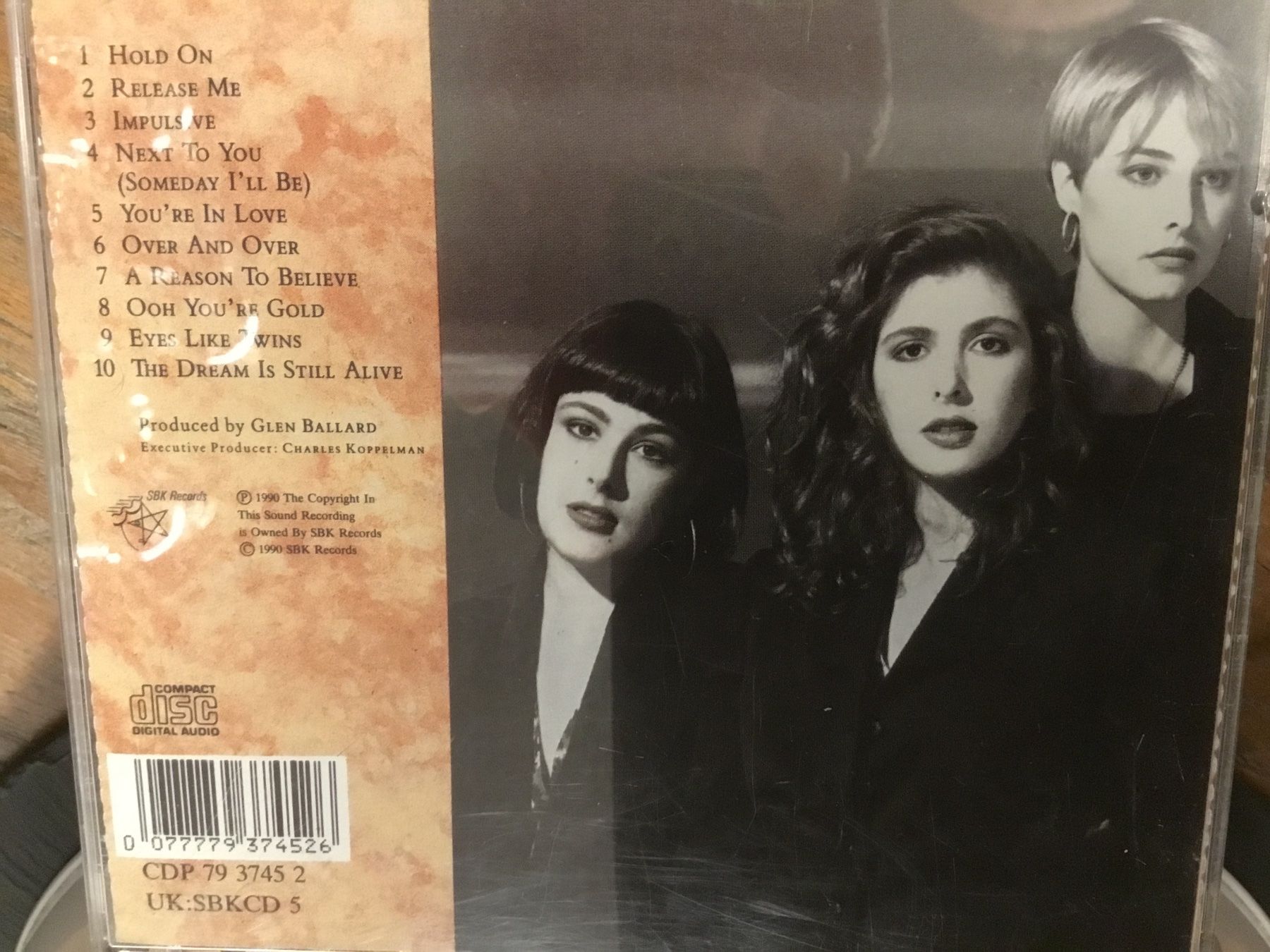CD: Wilson Phillips CD Album - Hold On - – Usato da Thierachern venduto da sweden08 1