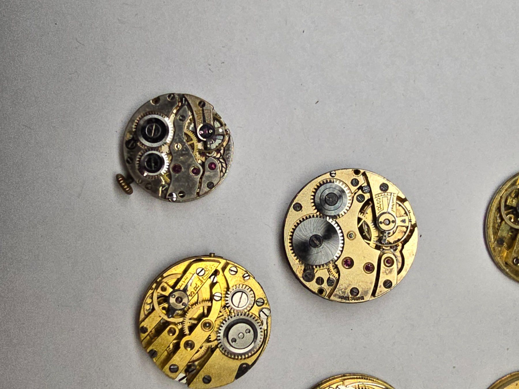 Orologi: Lot 7 de mouvements – Difettoso da Tramelan venduto da Nirdan 3